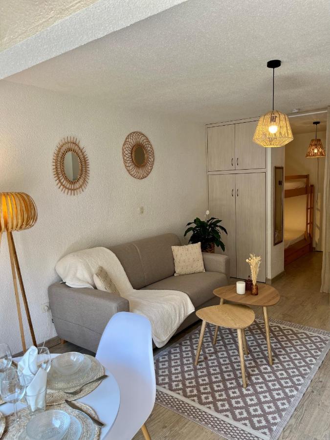 Joli Studio A 2 Minutes A Pied De La Plage Καλβί Εξωτερικό φωτογραφία